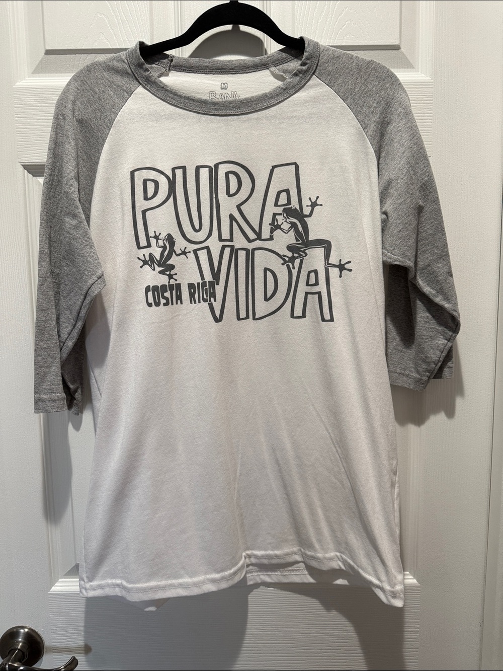 PURA VIDA Costa Rica Raglan Long Sleeve Tee - White & Gray